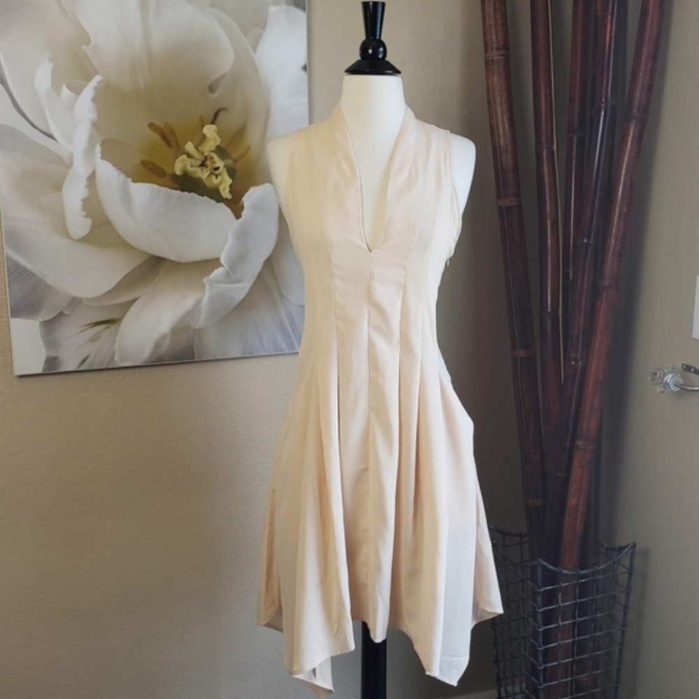 De Philo ~ Cream Sheer Pleated Dress ~ Size M